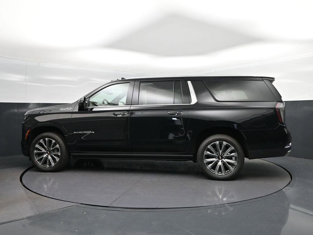 New 2026 Chevrolet Suburban High Country RWD image 4