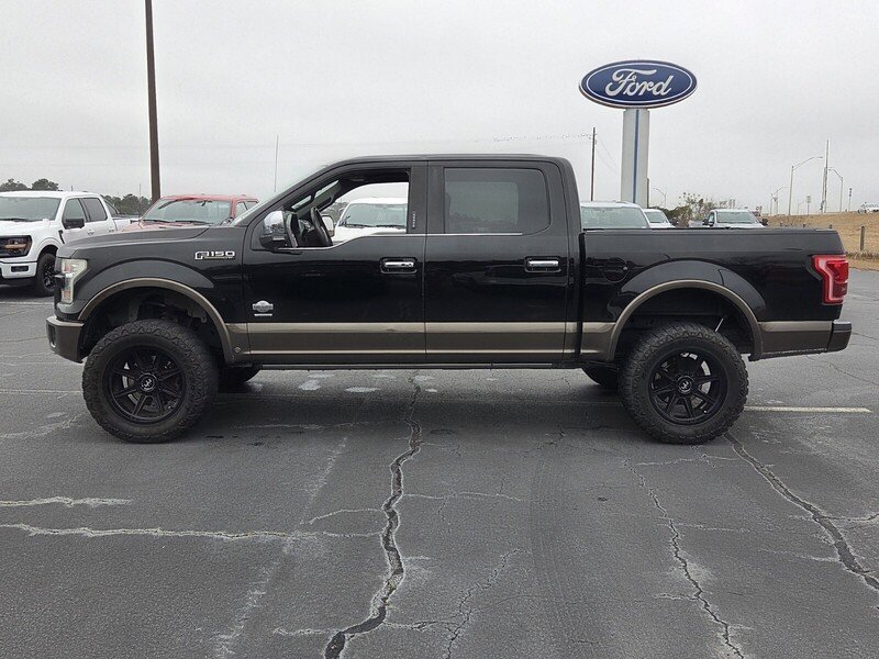 Used 2016 Ford F150 King Ranch w/ Equipment Group 601A Luxury AWD/4WD image 4