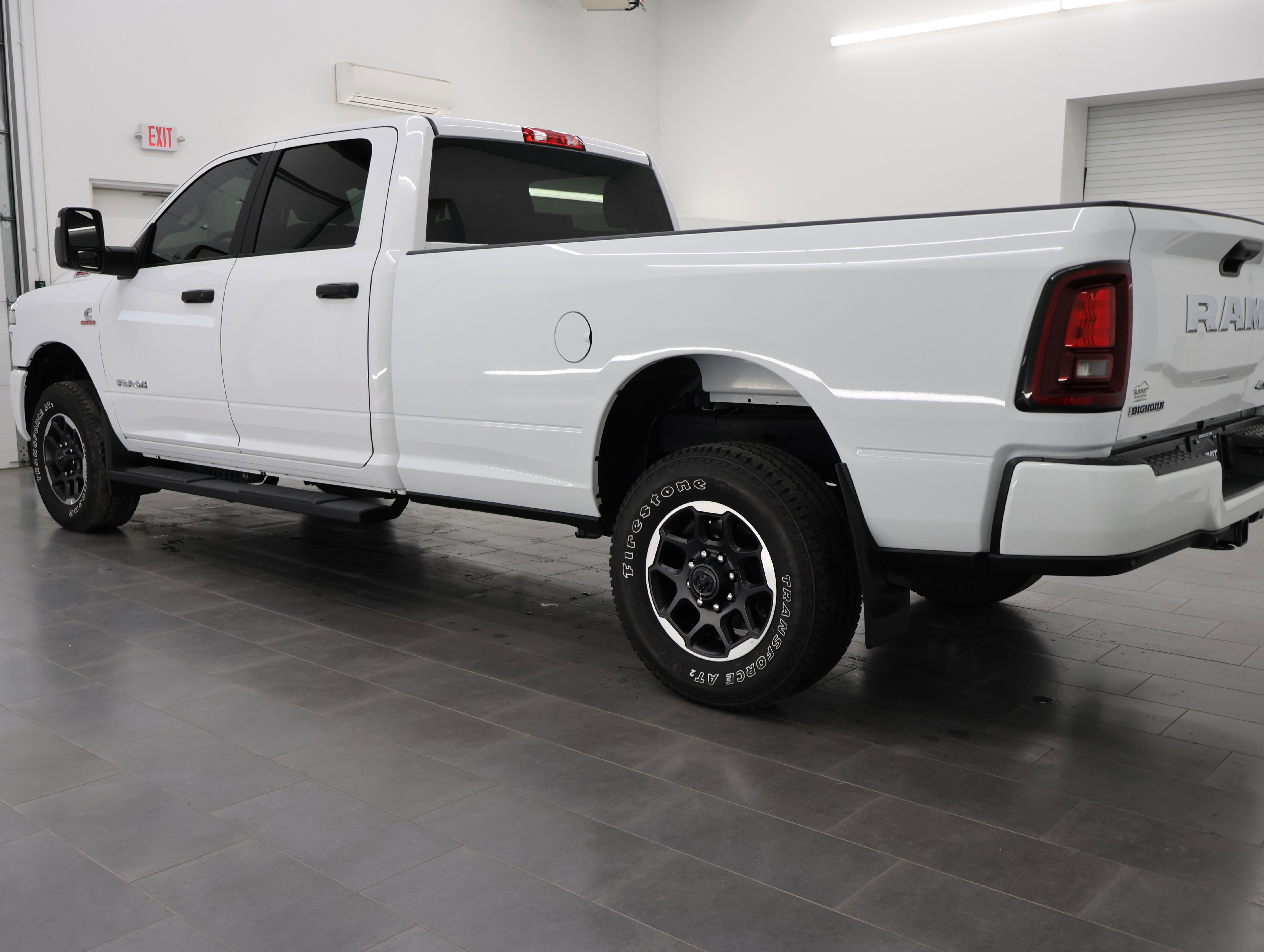 Used 2025 RAM 2500 Big Horn AWD/4WD image 6