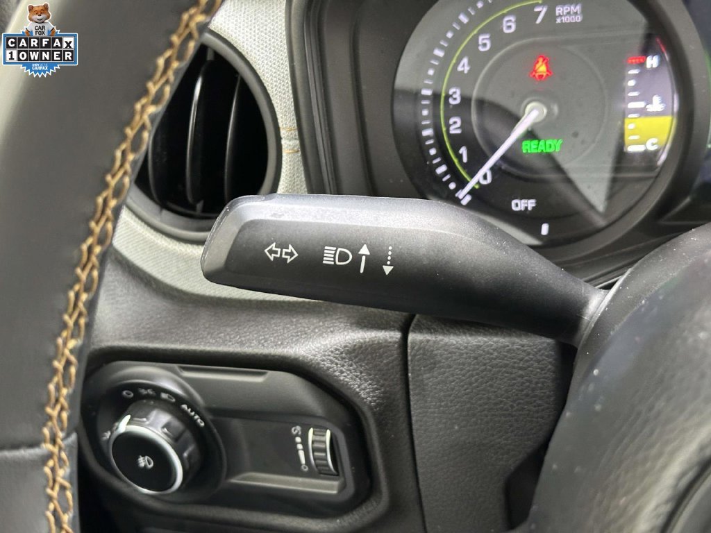 Used 2024 Jeep Wrangler Unlimited w/ Dual Top Group AWD/4WD image 18