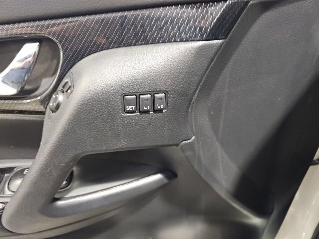 Certified 2020 Nissan Rogue SL w/ Premium Package image 12