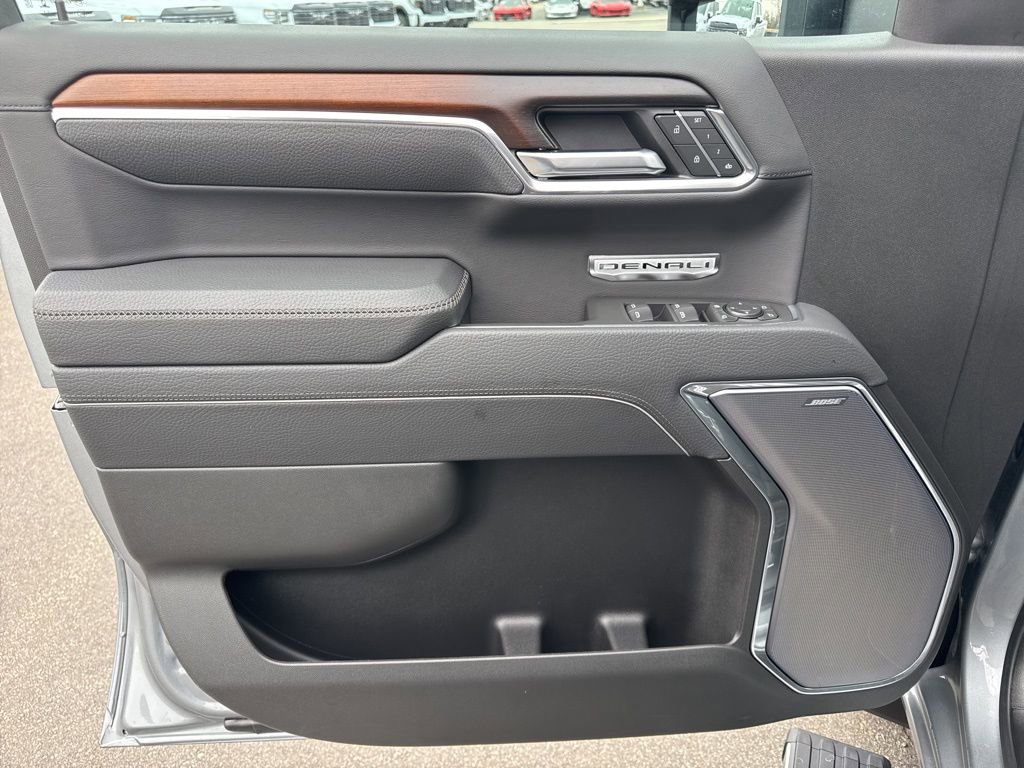 Used 2025 GMC Sierra 1500 Denali w/ Denali Reserve Package image 29