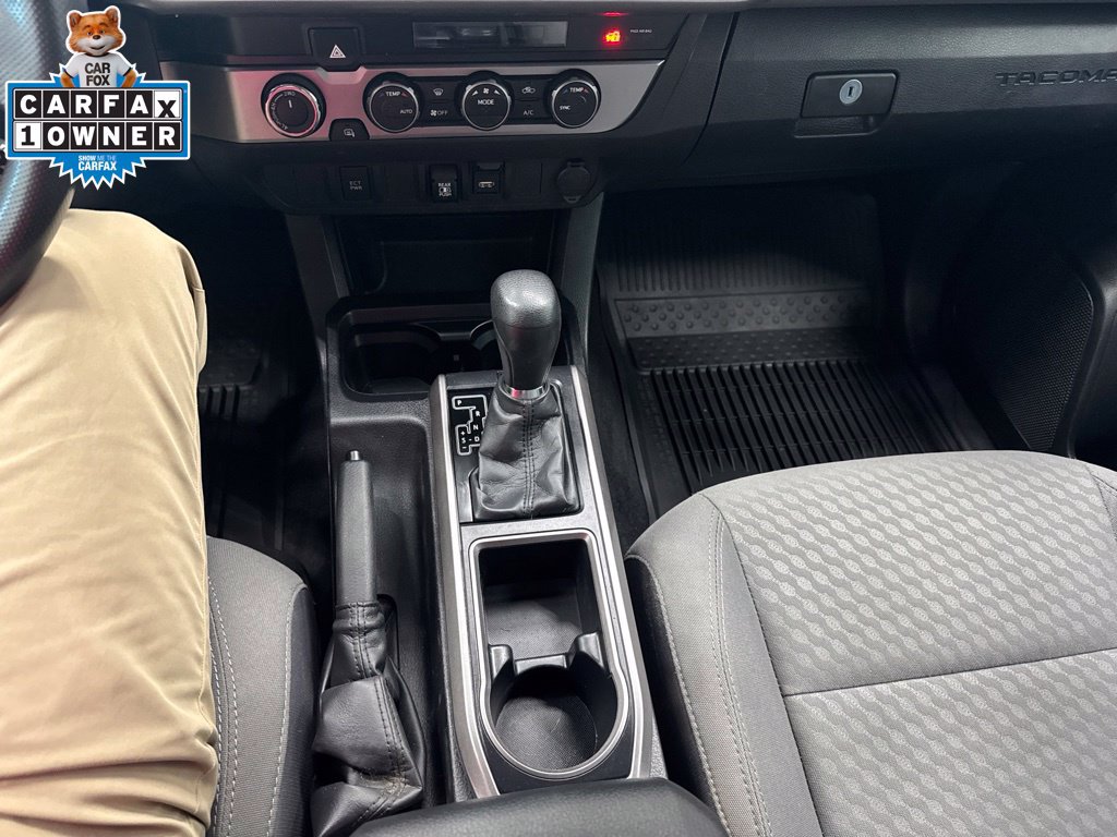 Used 2022 Toyota Tacoma SR5 AWD/4WD image 6