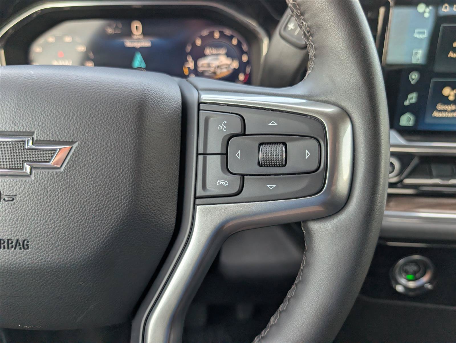Used 2024 Chevrolet Silverado 1500 RST AWD/4WD image 23