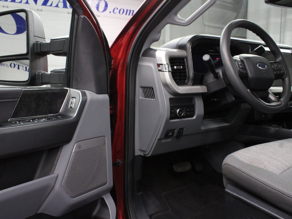 Used 2025 Ford F250 XLT w/ Tremor Off-Road Package AWD/4WD image 62