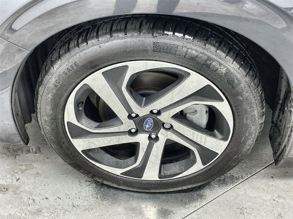 Used 2020 Subaru Legacy Limited image 10