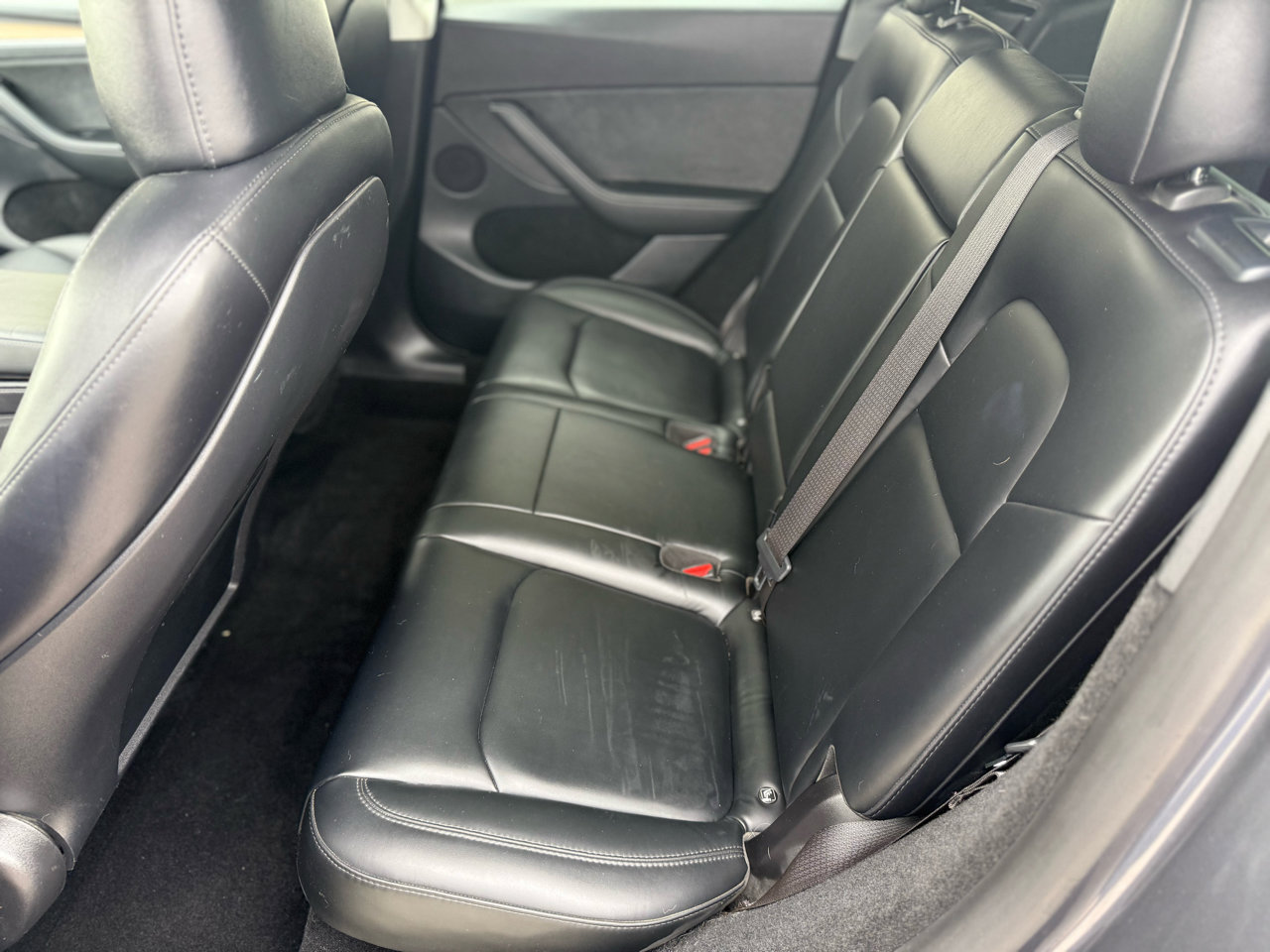 Used 2023 Tesla Model Y Long Range image 9