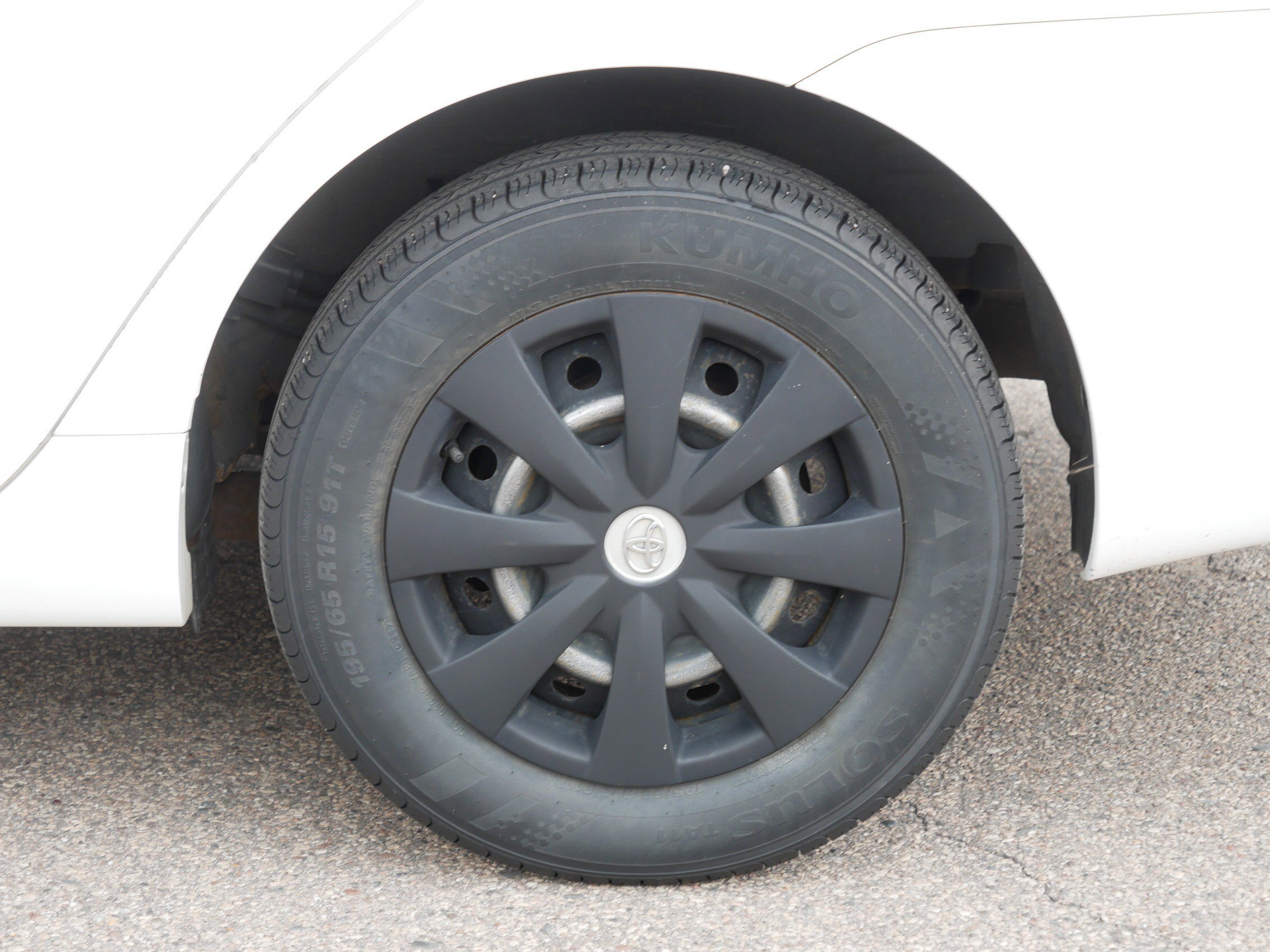 Used 2009 Toyota Corolla FWD image 9