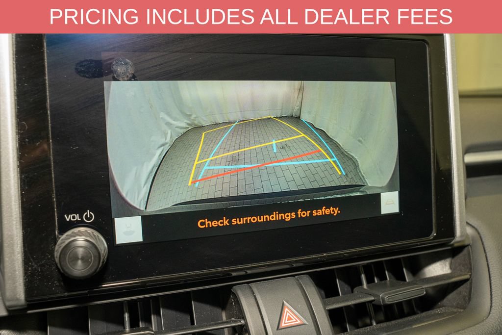 Used 2024 Toyota RAV4 LE AWD/4WD image 12