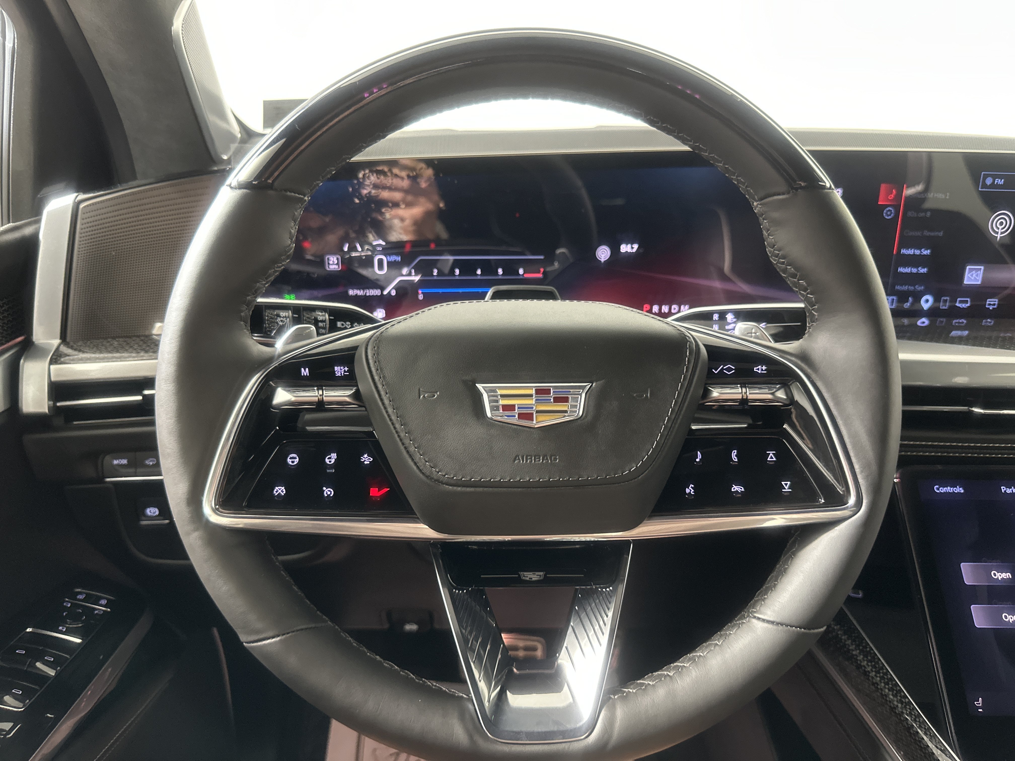 Used 2025 Cadillac Escalade V AWD/4WD image 12