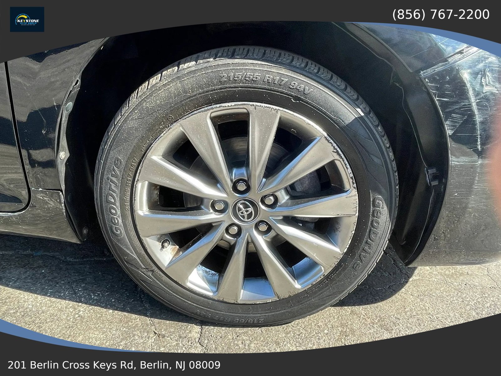 Used 2017 Toyota Camry XSE image 15