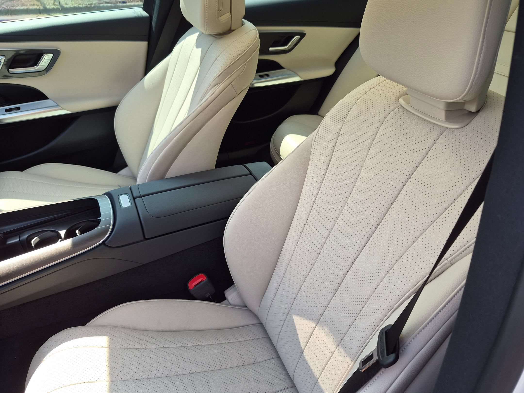 New 2026 Mercedes-Benz E 350 Sedan image 17