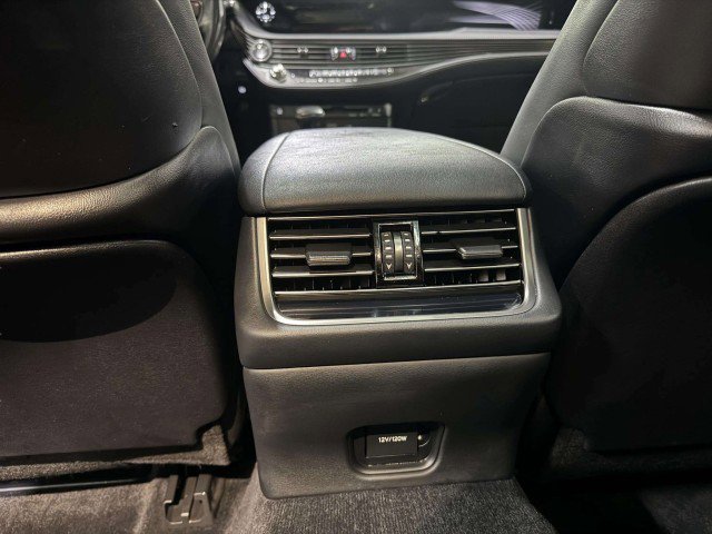 Used 2018 Lexus LS 500 F Sport w/ Accessory Package (Z1) image 29