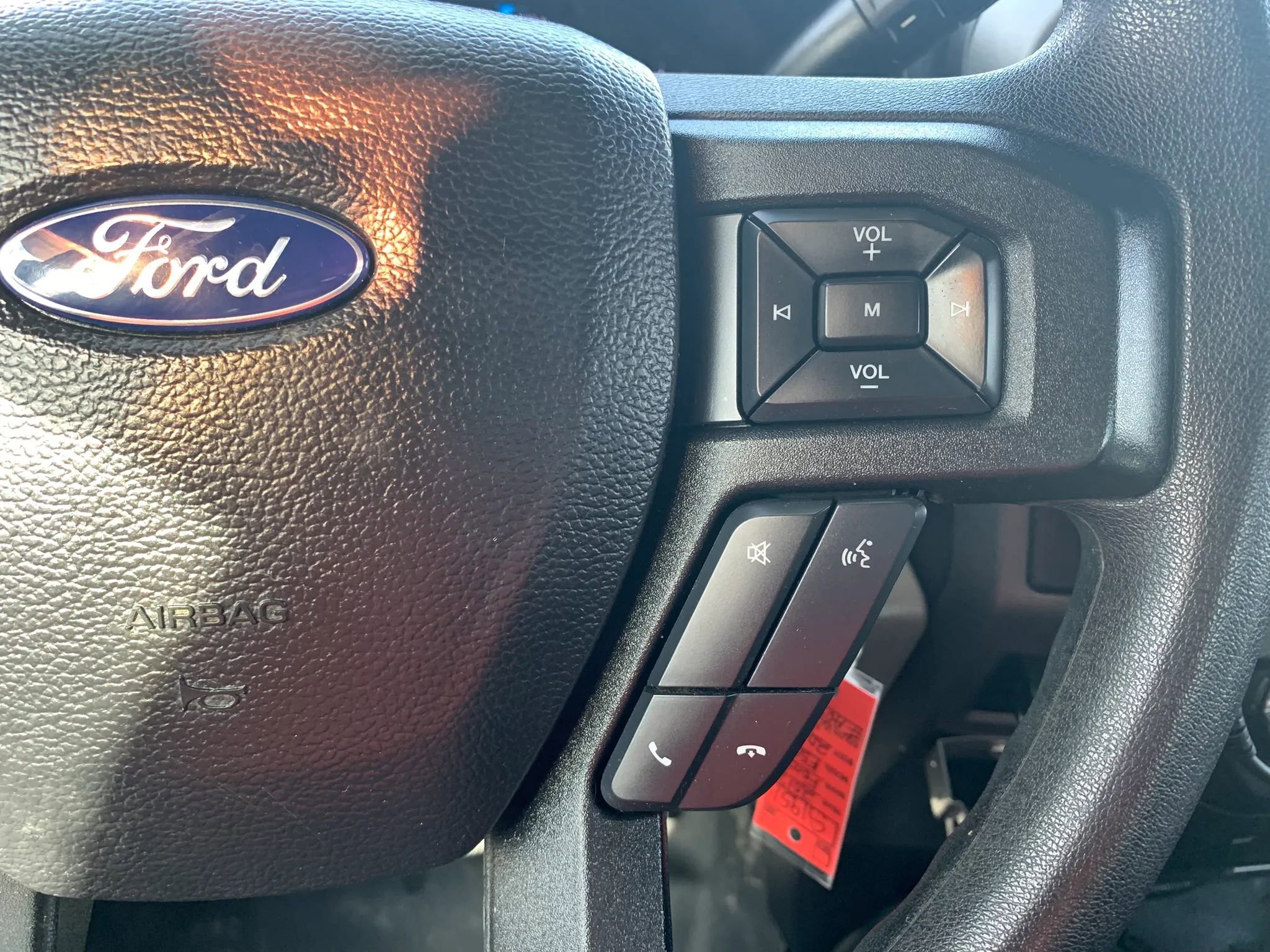 Used 2017 Ford F550 4x4 Regular Cab Super Duty image 15
