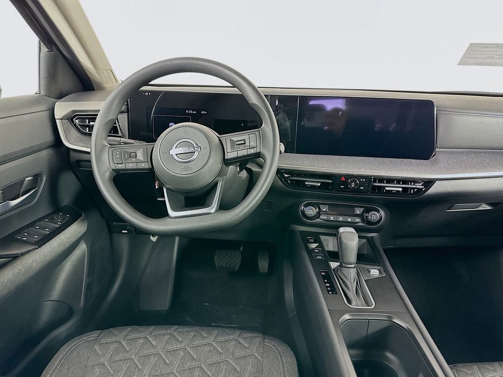 New 2026 Nissan Kicks SV w/ SV Premium Package image 30