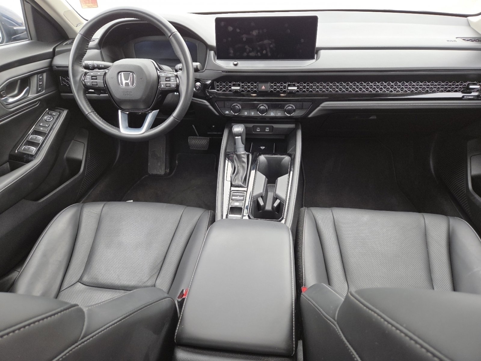 Used 2023 Honda Accord Touring image 26