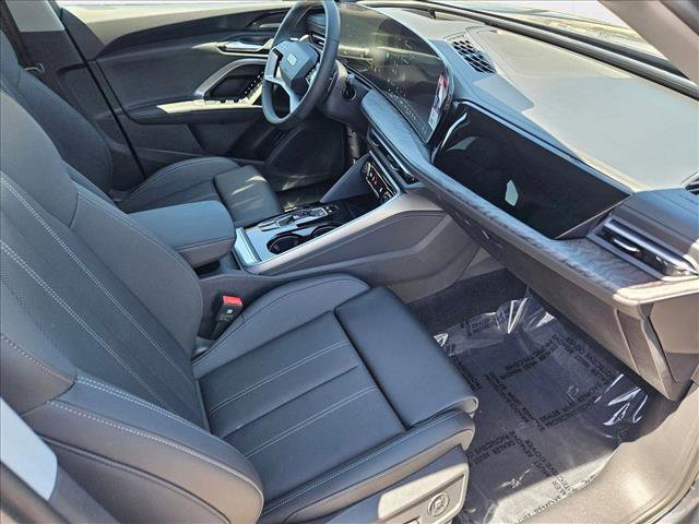 New 2025 Audi Q5 Premium Plus image 16