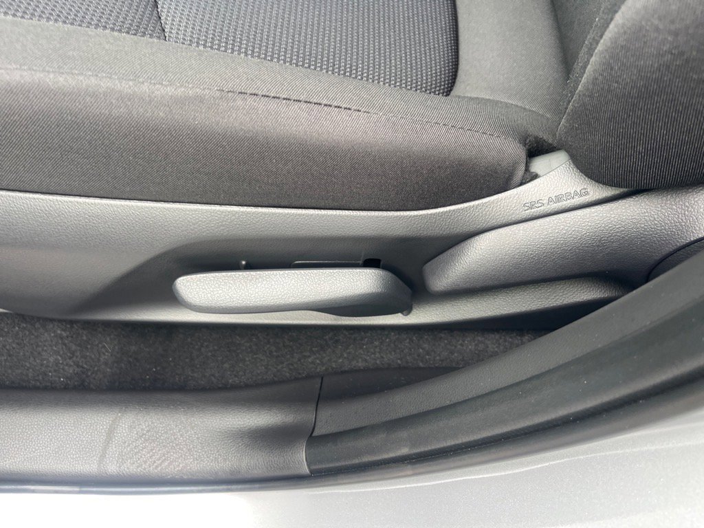 New 2025 Toyota RAV4 LE image 8