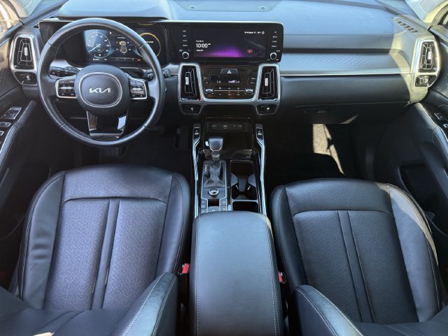 Used 2023 Kia Sorento SX FWD image 10