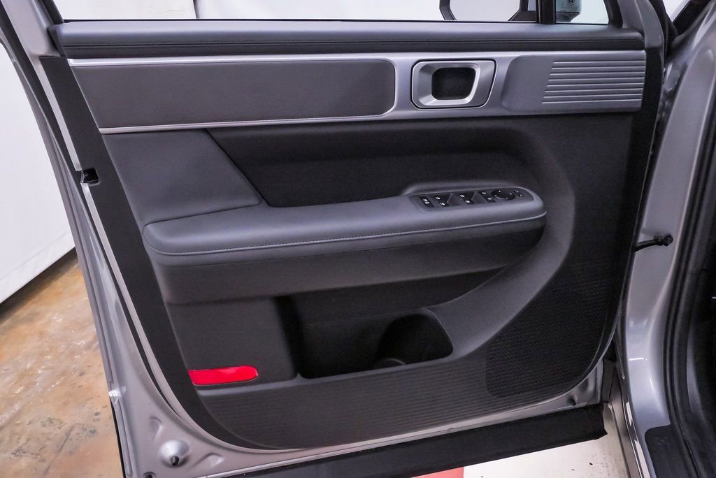 Certified 2026 Hyundai Santa Fe SEL image 31