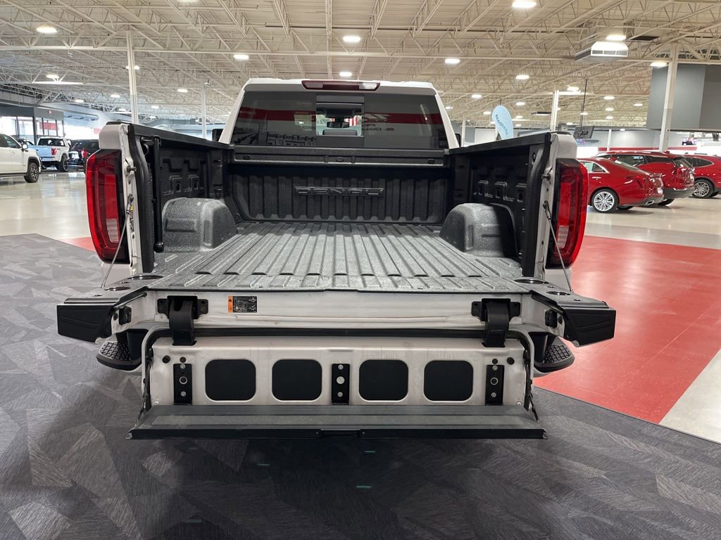 Certified 2022 GMC Sierra 1500 Denali w/ Driver Alert Package II image 14