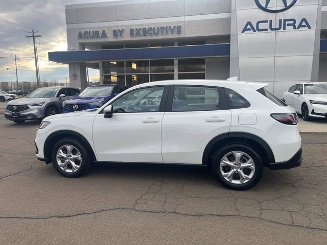 Used 2023 Honda HR-V LX image 5