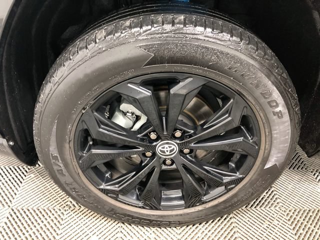 Used 2022 Toyota RAV4 SE w/ SE Grade Weather Package AWD/4WD image 27