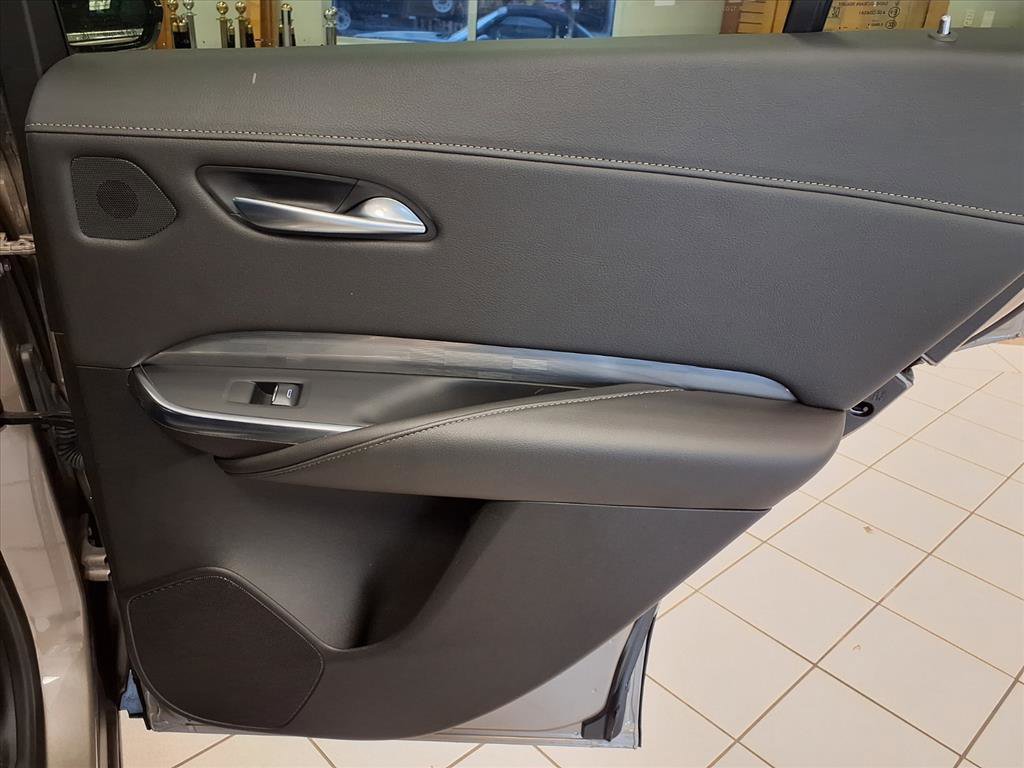 Certified 2025 Cadillac XT4 Premium Luxury image 13