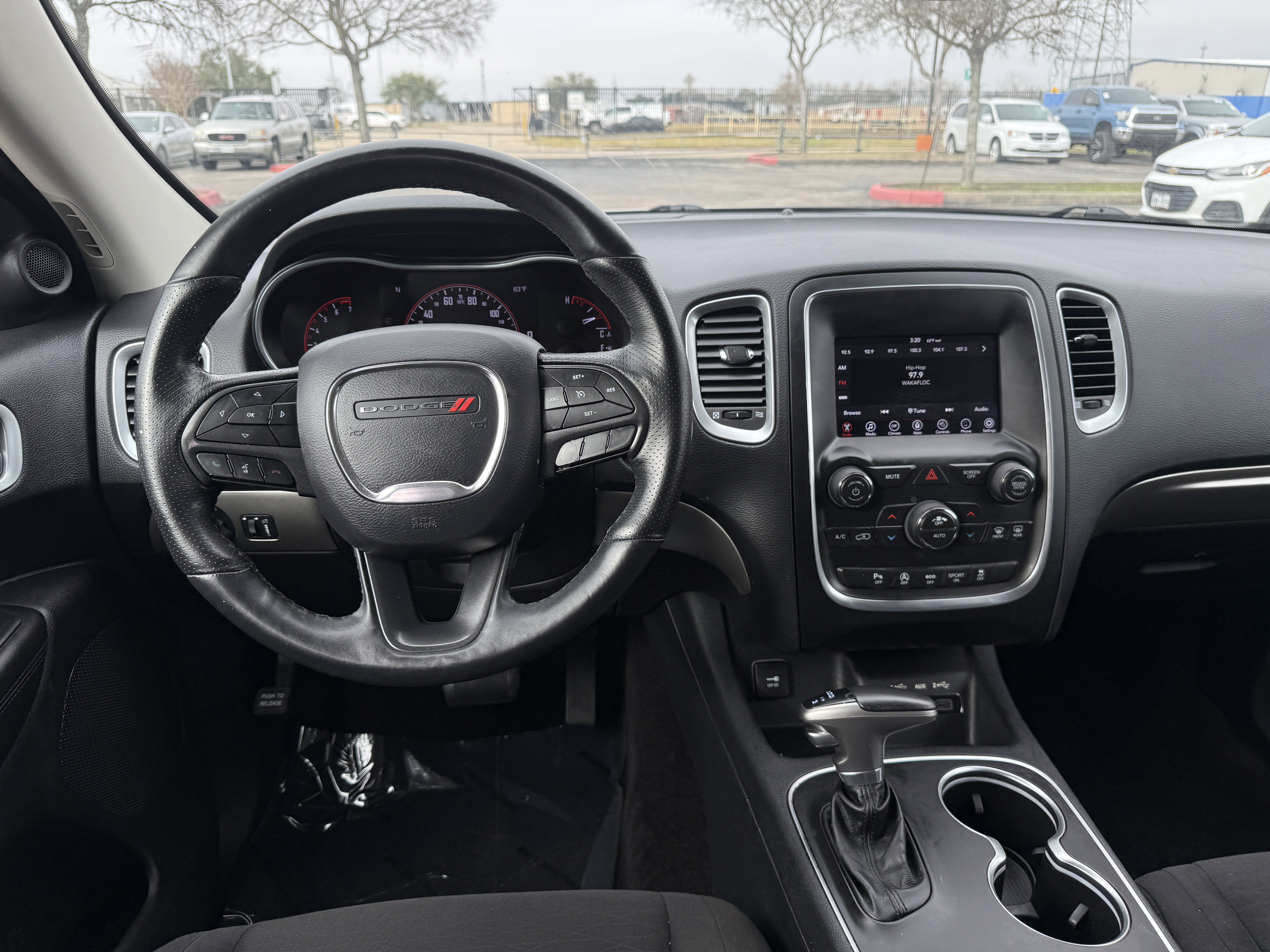 Used 2019 Dodge Durango SXT image 15