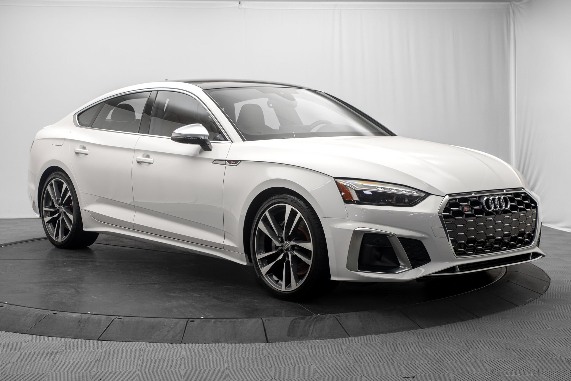 Used 2023 Audi S5 Premium Plus w/ Premium Plus Package AWD/4WD image 9