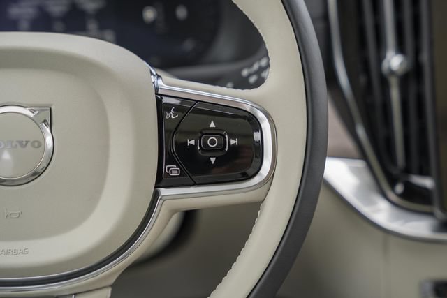 New 2027 Volvo XC90 B6 Ultra AWD/4WD image 28