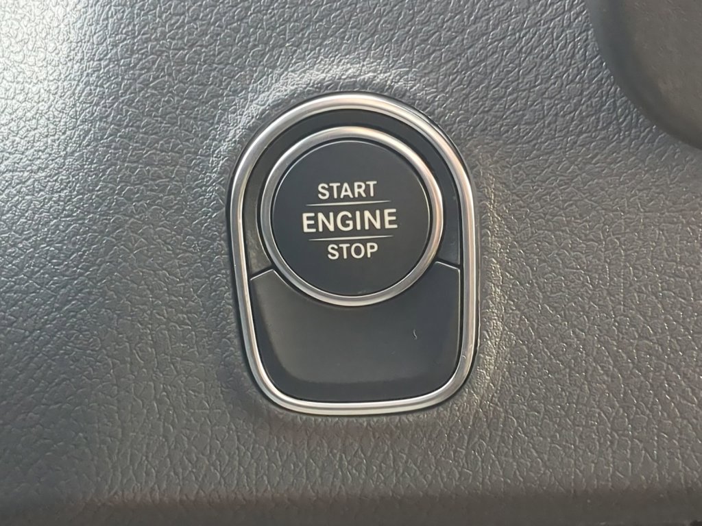 Used 2024 Mercedes-Benz Sprinter 2500 image 15
