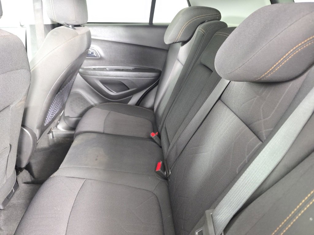Used 2020 Chevrolet Trax LT image 25