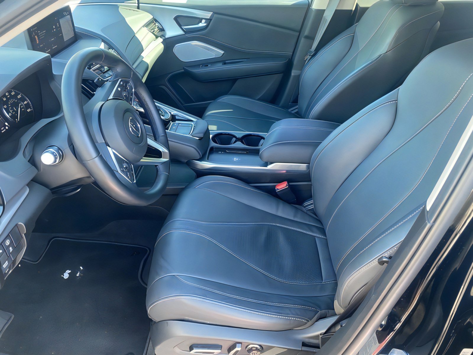 Used 2025 Acura RDX SH-AWD w/ Technology Package image 11