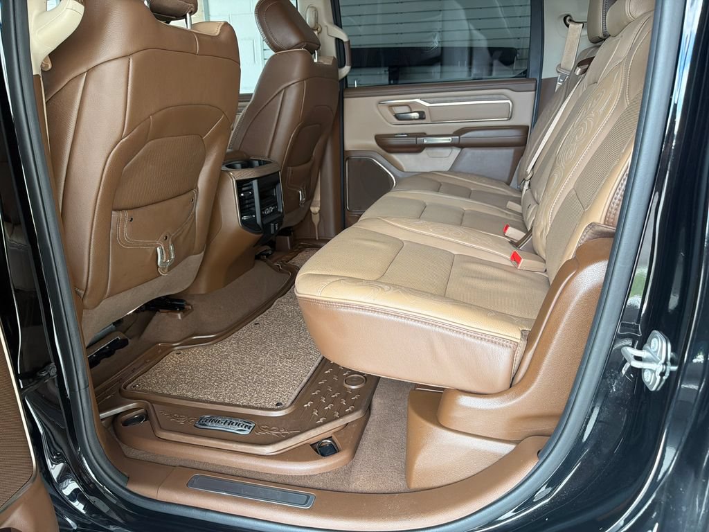 Used 2019 RAM 1500 Limited AWD/4WD image 16