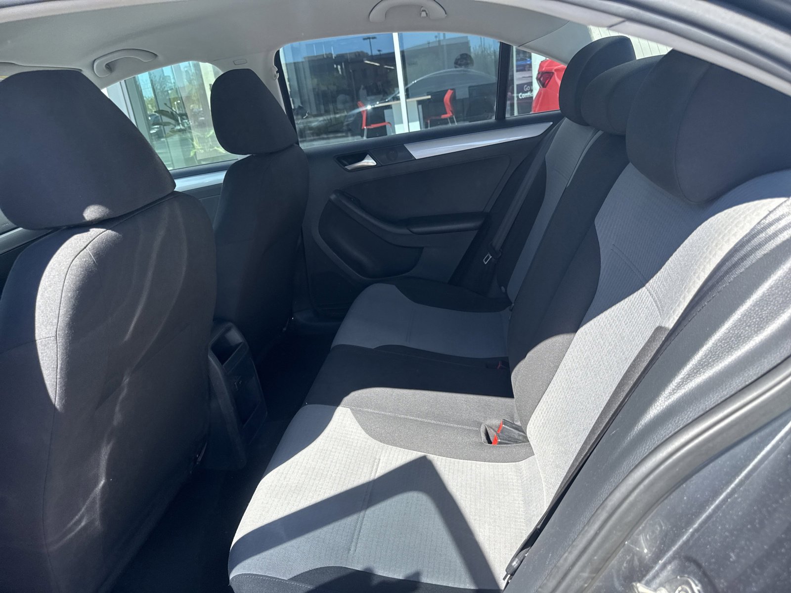 Used 2017 Volkswagen Jetta S image 18