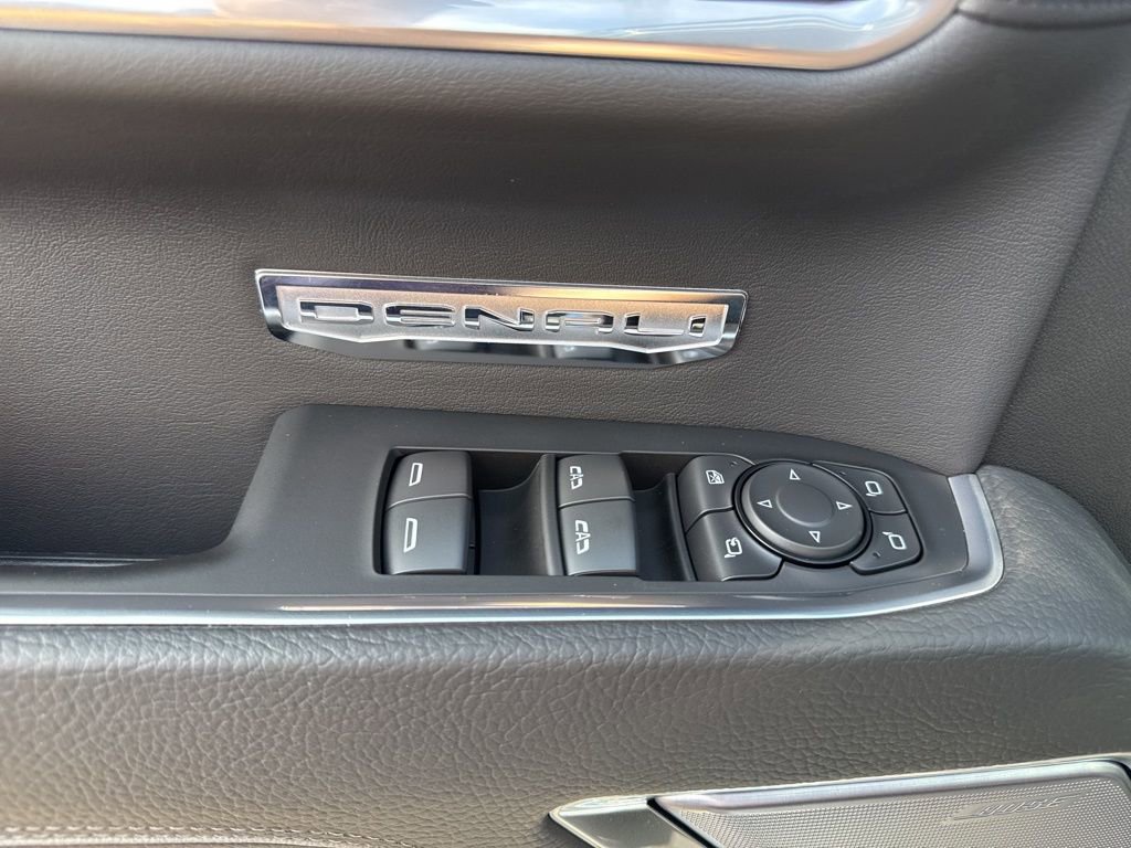 Used 2025 GMC Sierra 1500 Denali w/ Denali Reserve Package image 31