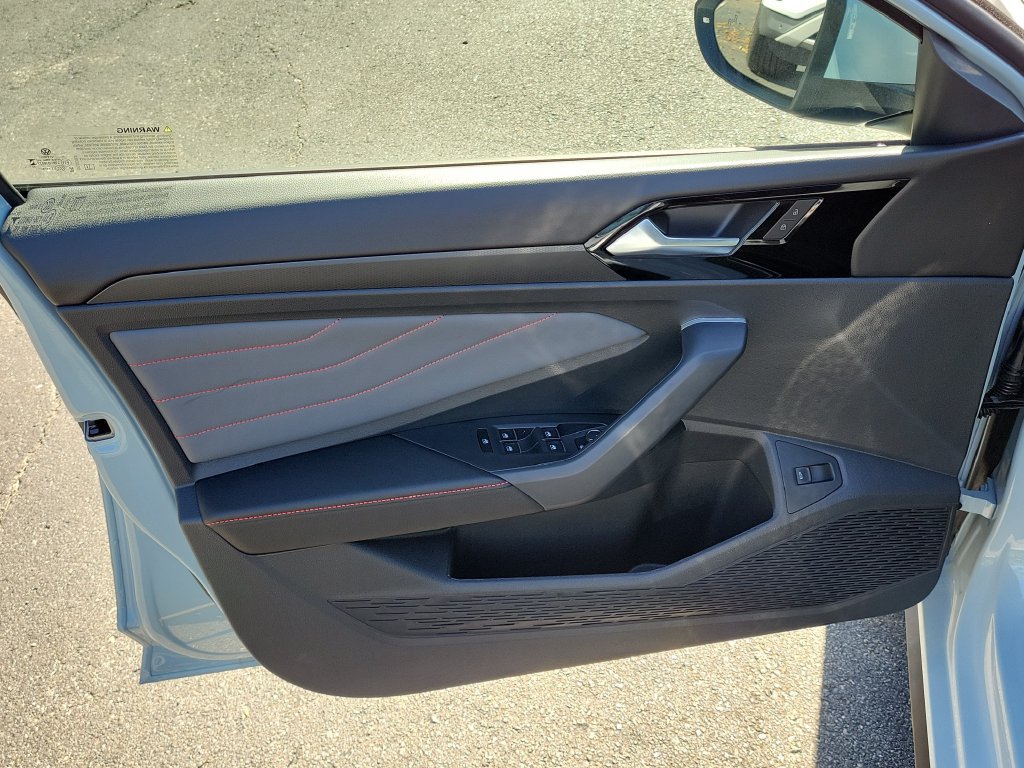 New 2027 Volkswagen Jetta GLI Autobahn FWD image 12