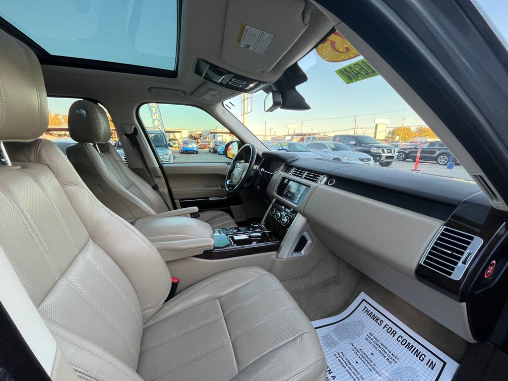 Used 2015 Land Rover Range Rover Supercharged image 14