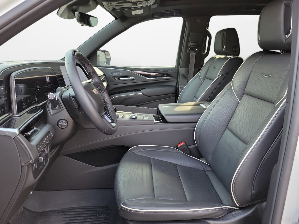 Certified 2024 Cadillac Escalade Sport w/ Touring Package AWD/4WD image 9