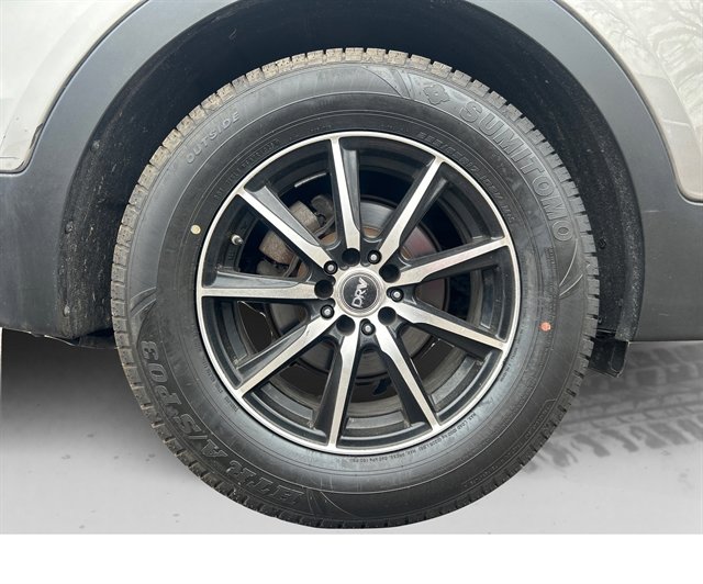 Used 2016 Hyundai Santa Fe Sport image 16