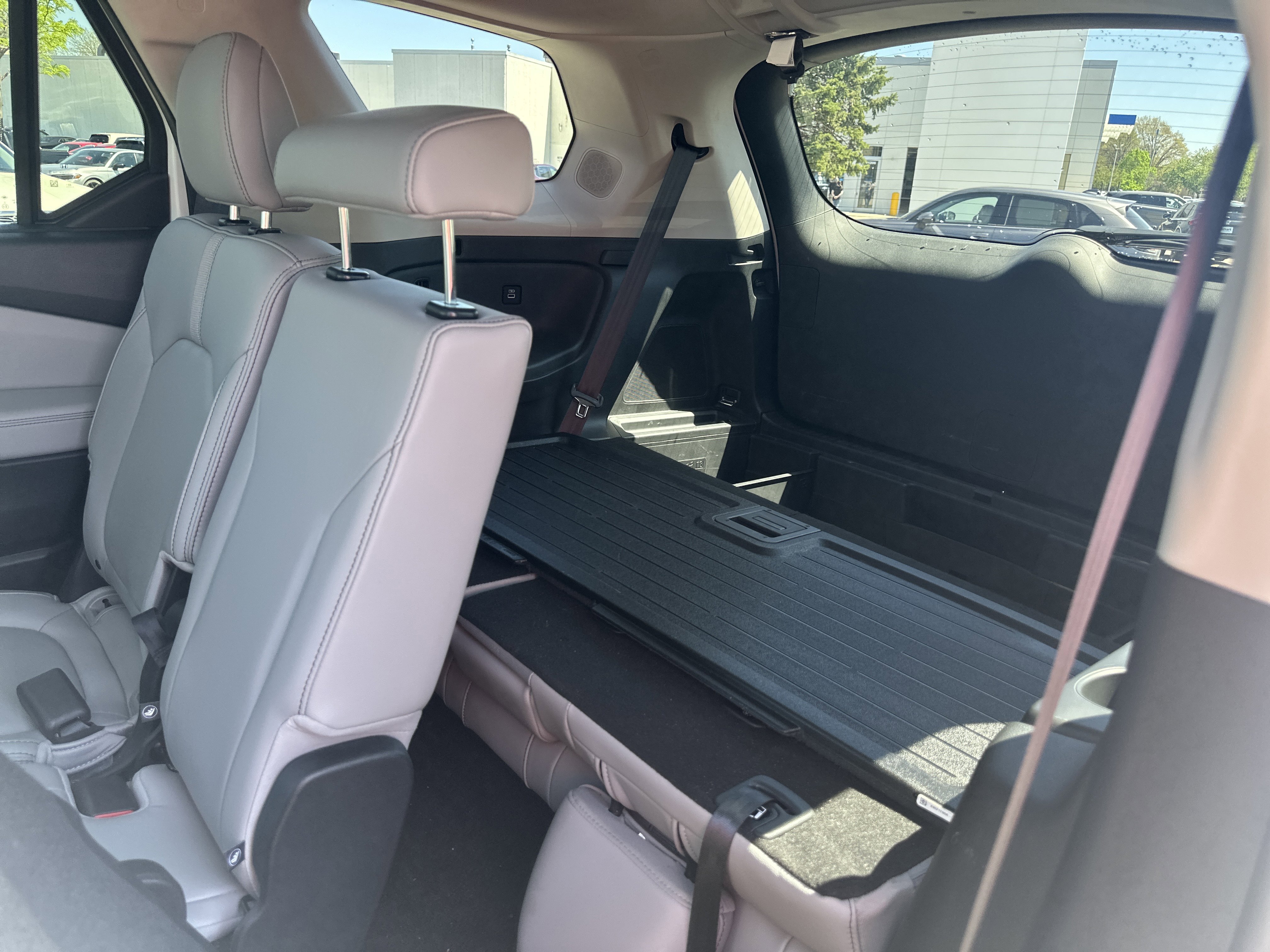 Certified 2023 Honda Pilot Touring image 17