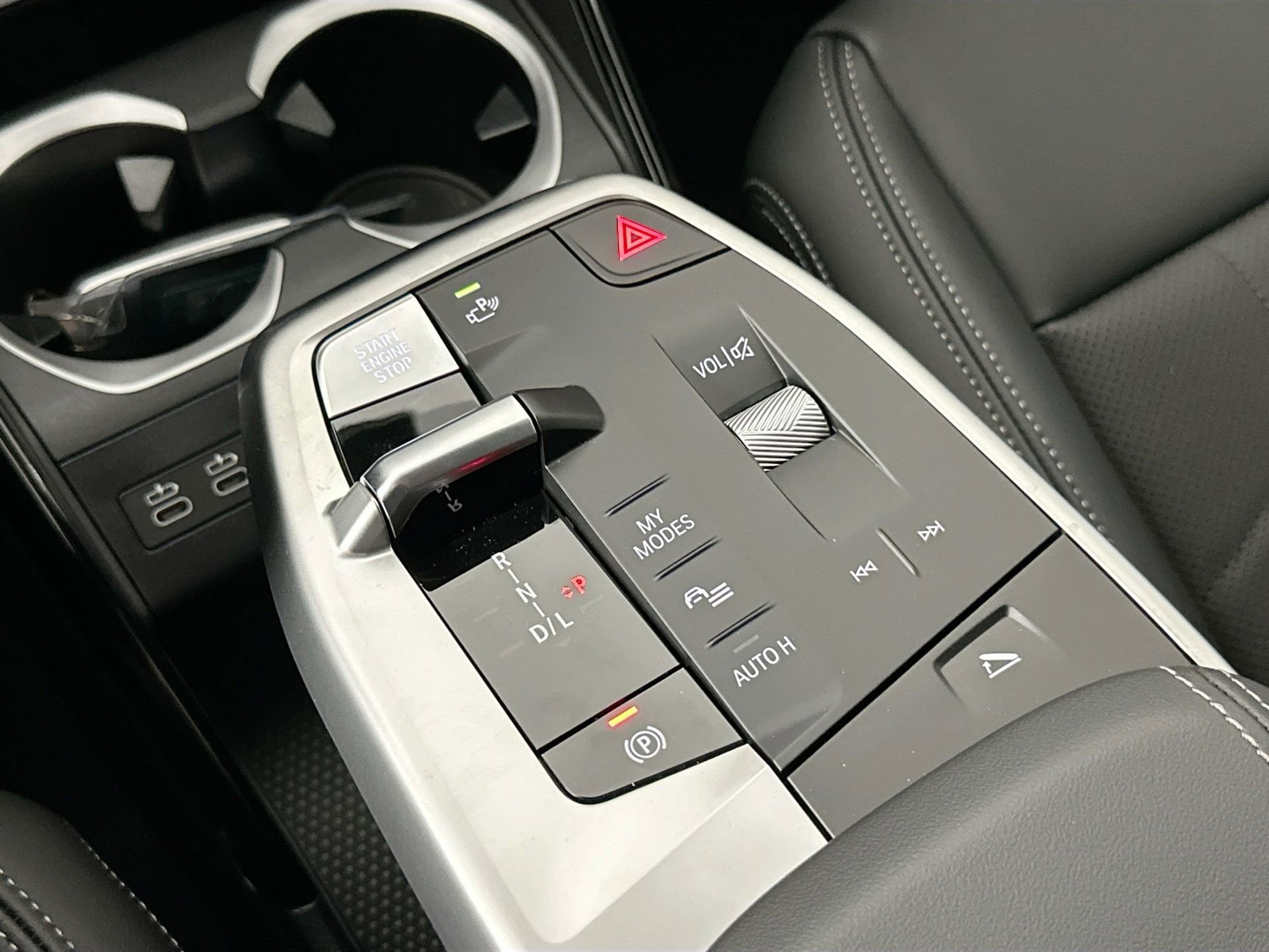 New 2026 BMW X1 xDrive28i w/ Technology Package image 17