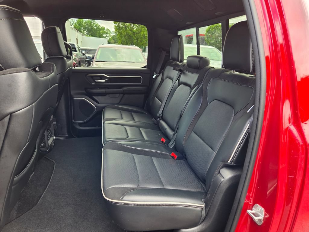 Used 2026 RAM 1500 Laramie AWD/4WD image 33