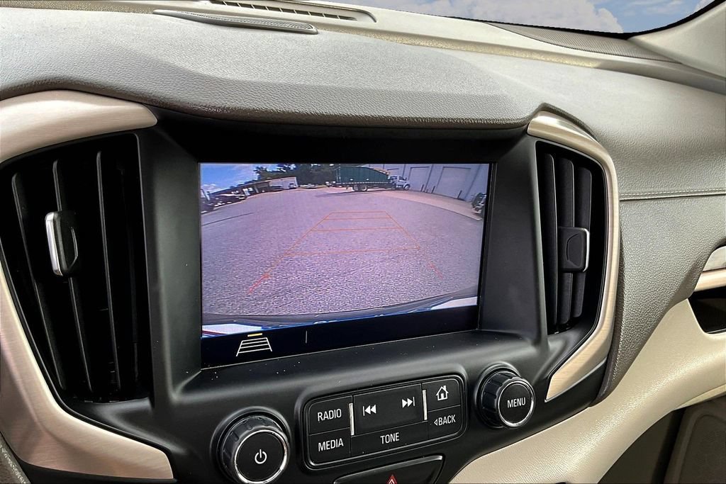 Used 2018 GMC Terrain Denali w/ Comfort Package AWD/4WD image 16