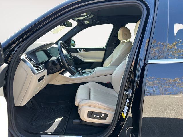 Used 2022 BMW X5 sDrive40i w/ Premium Package RWD image 9