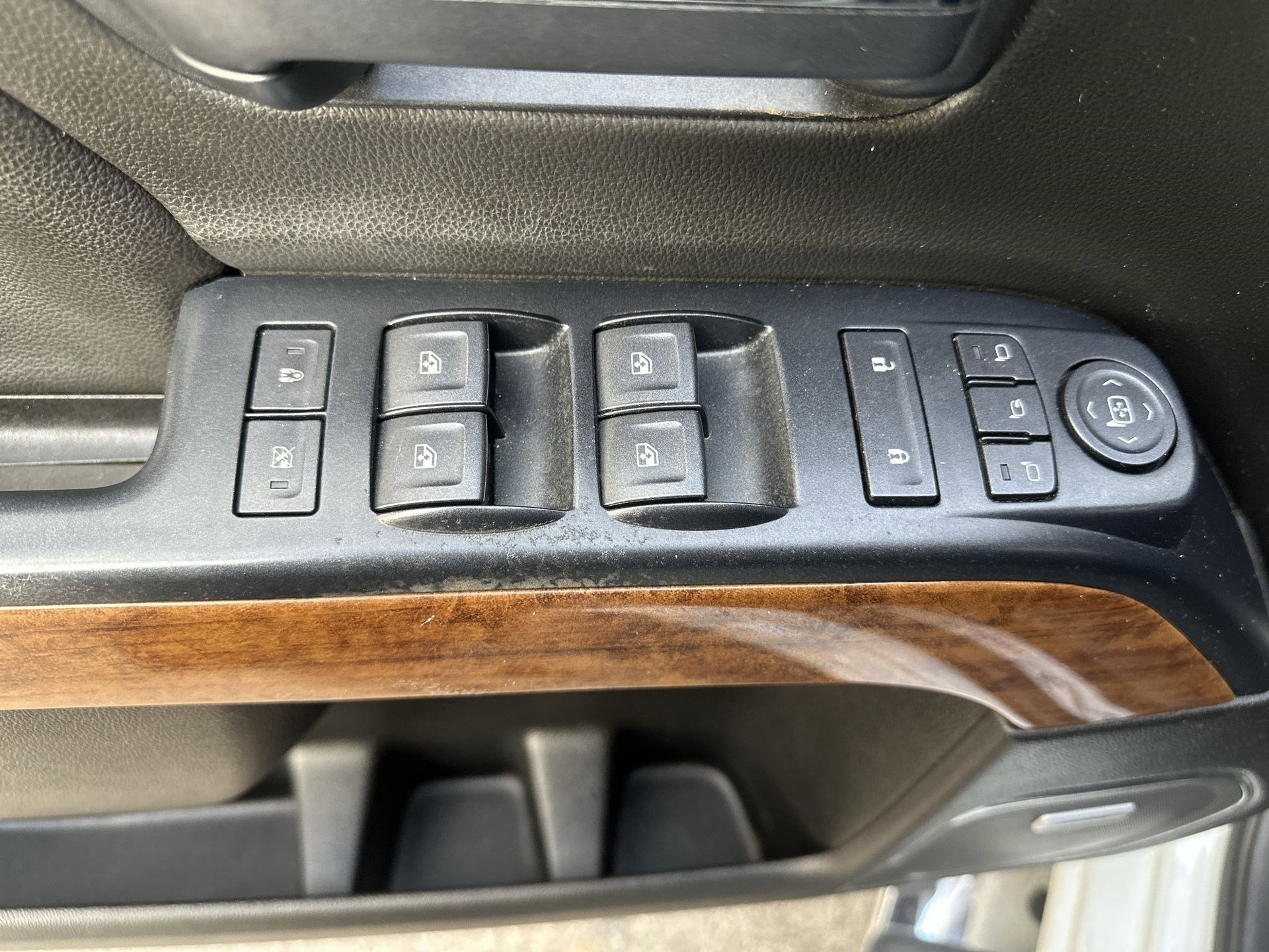 Used 2019 Chevrolet Silverado 3500 High Country w/ Duramax Plus Package image 15