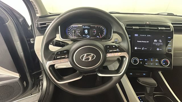 Used 2022 Hyundai Tucson SEL w/ Cargo Package AWD/4WD image 14