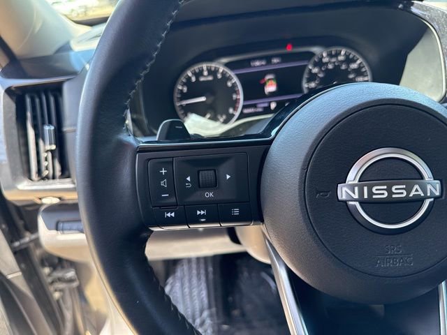 Used 2022 Nissan Pathfinder SV w/ Cargo Package FWD image 15