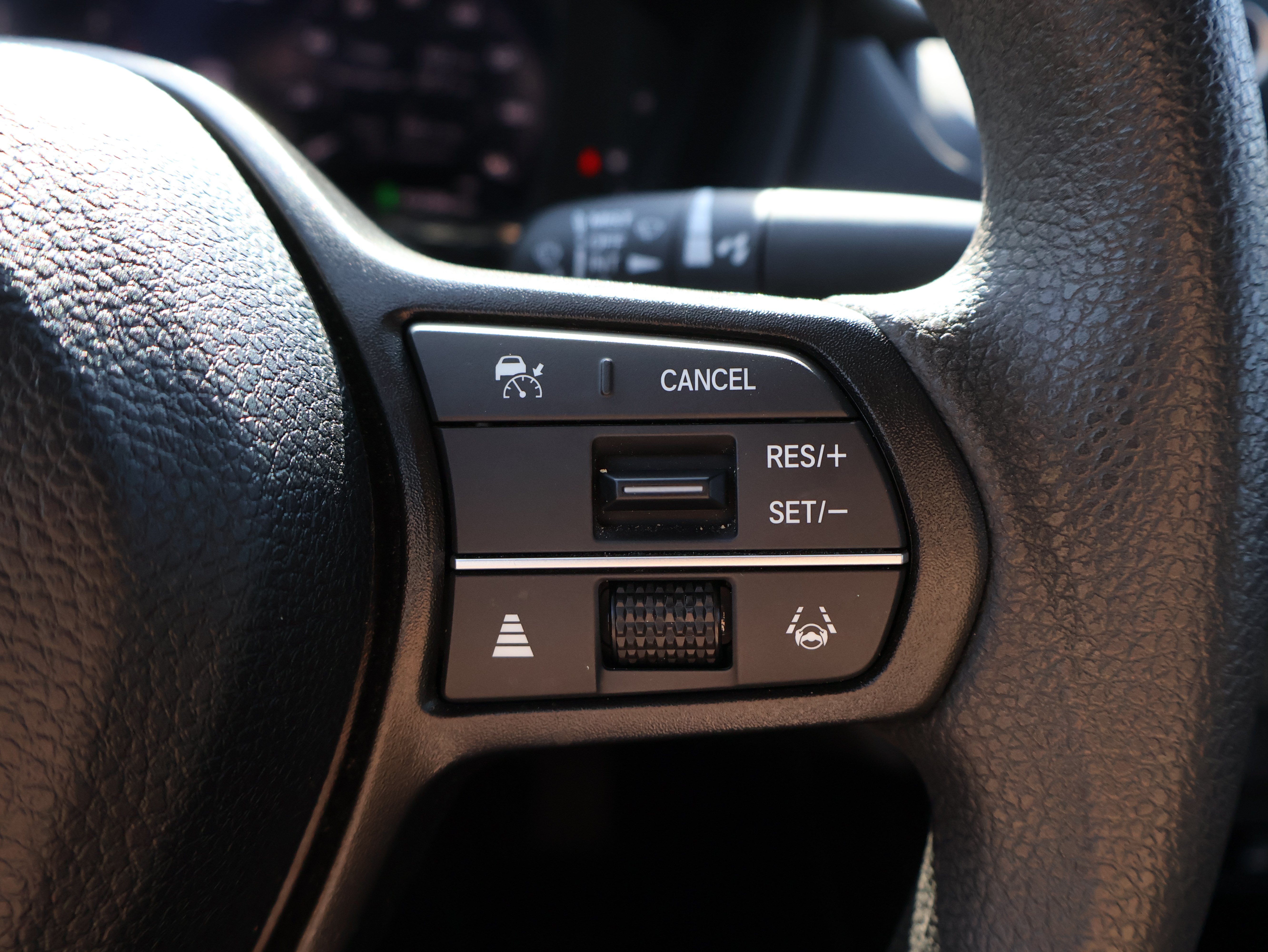 Used 2025 Honda Accord SE image 31